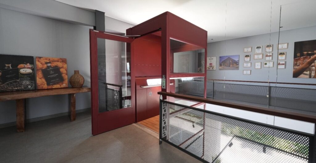 lift apartemen skelevator