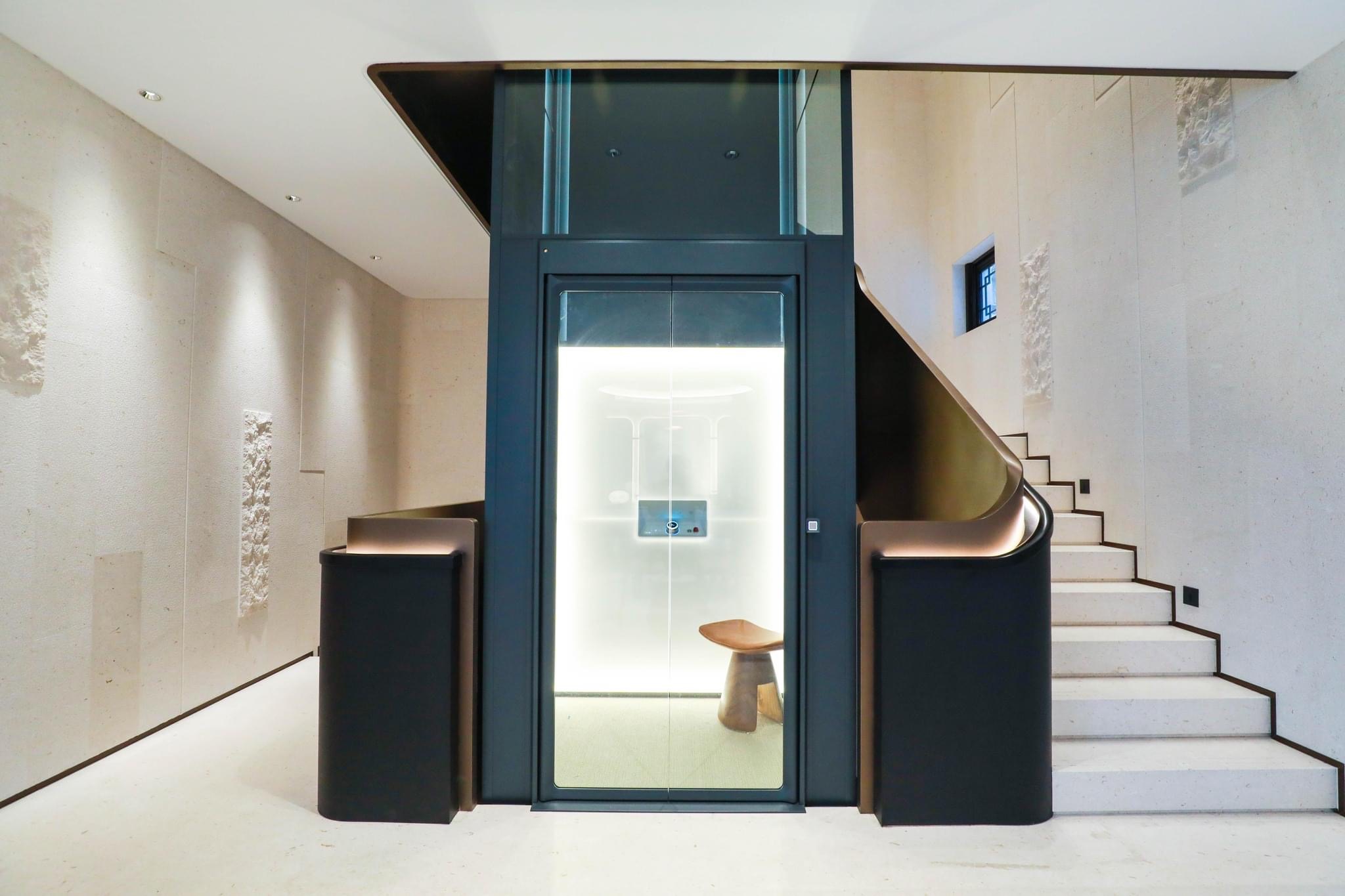 Enhancing Your Home's Modern Aesthetic with Aritco Home Lift