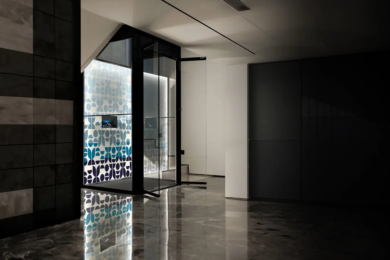 aritco elevator