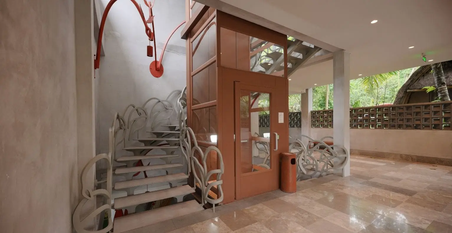 lift rumah bali