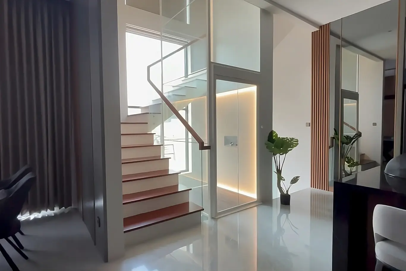 proses pemasangan lift rumah